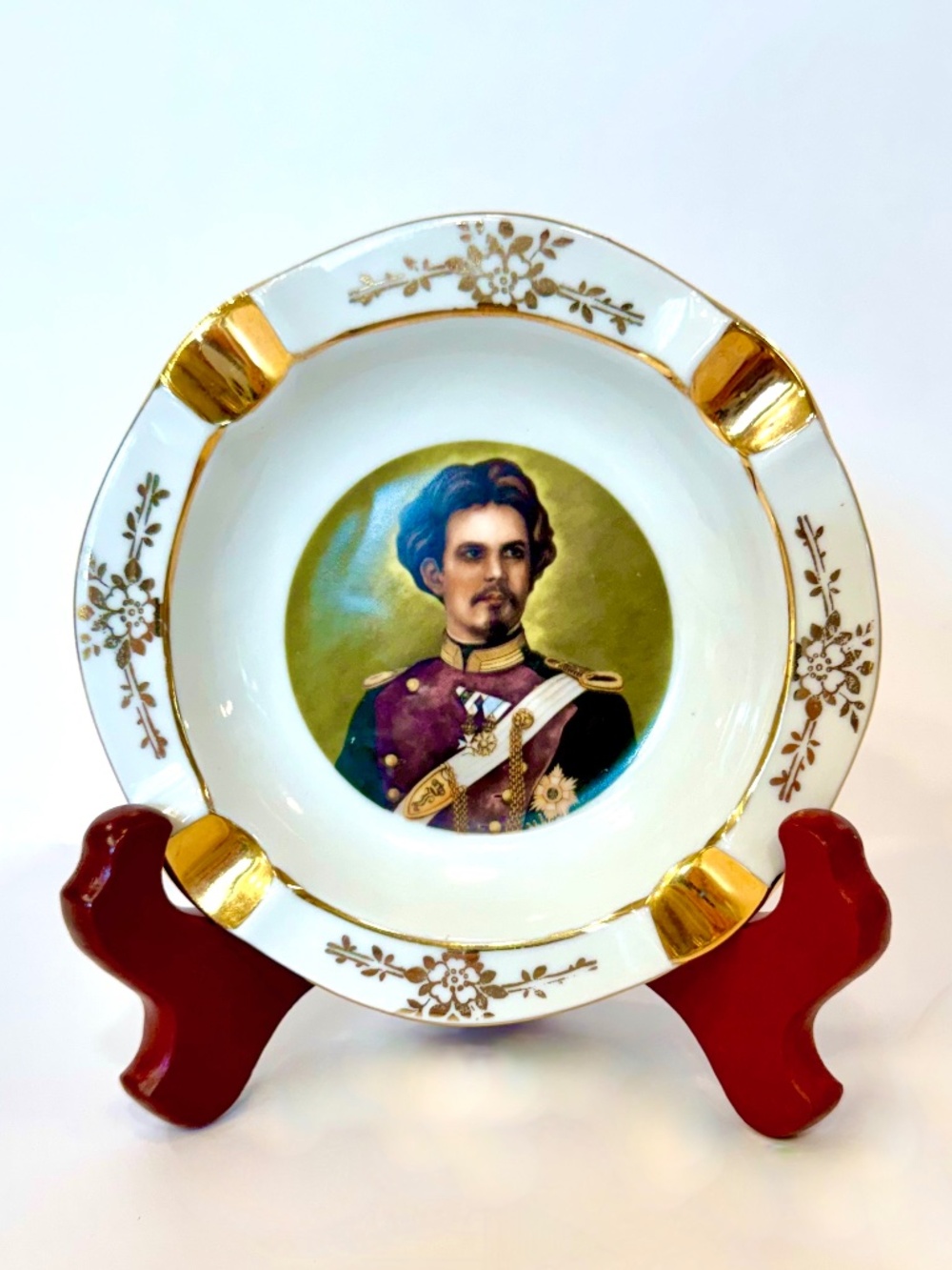 Rare Vintage West Germany King Ludwig II Porcelain 24K Gold Portrait Dish, 5".